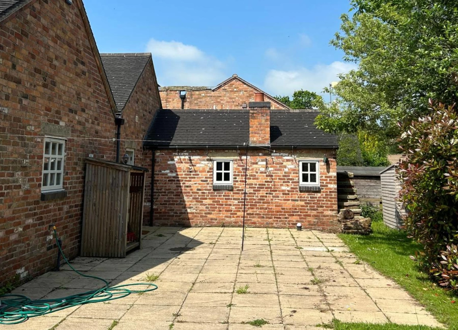 Rear cootage doors and windows